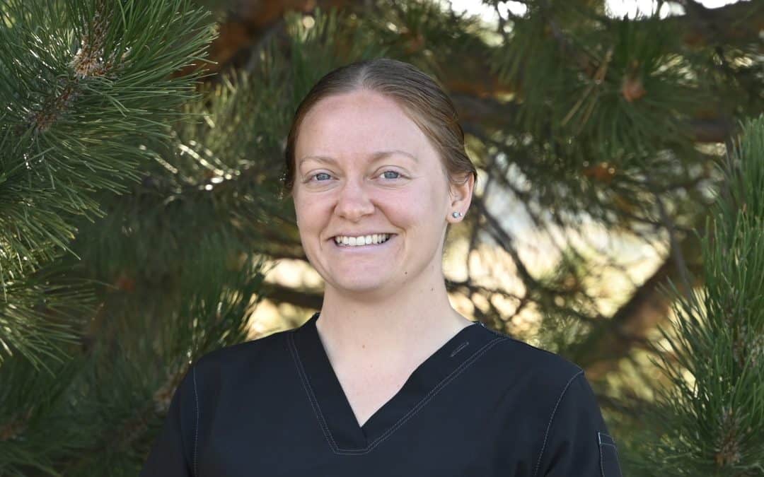 Aly Hinkle, Veterinary Assistant